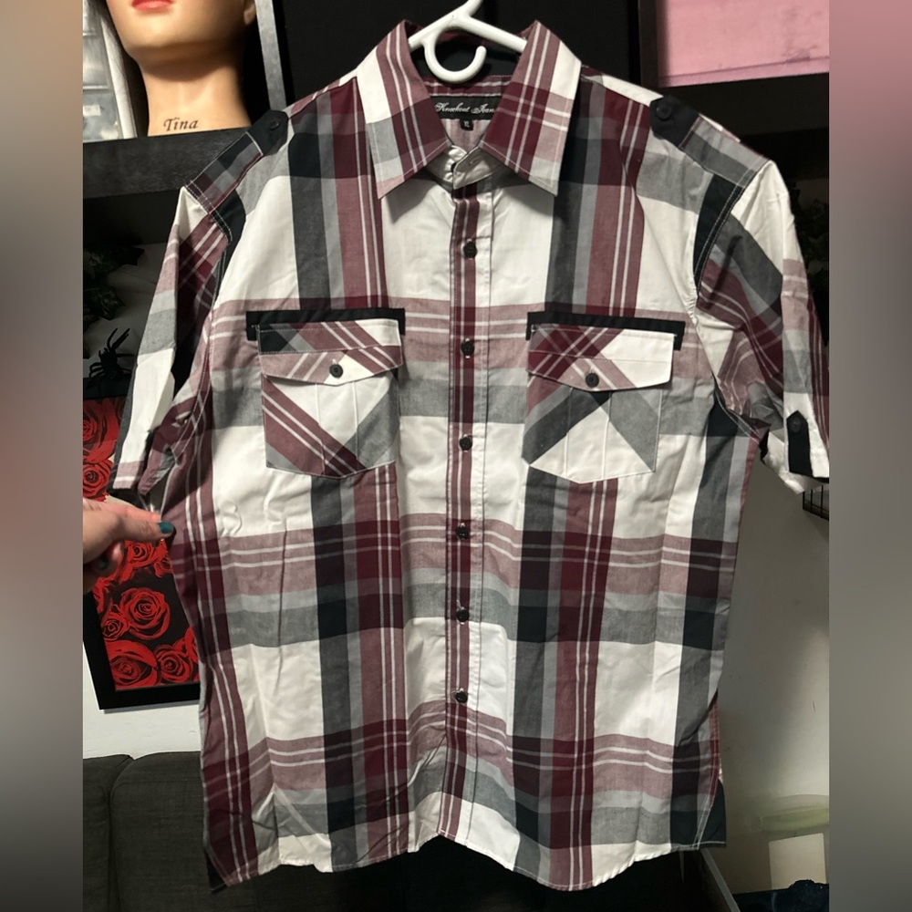 Casual Men's Plaid Button-Down XL